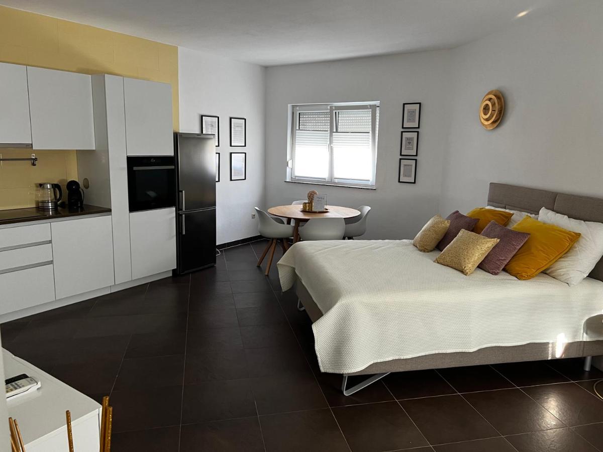 Kavajin Rooms Duće Kültér fotó