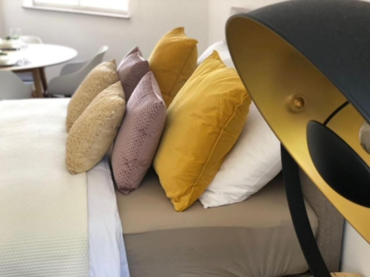 Kavajin Rooms Duće Szoba fotó