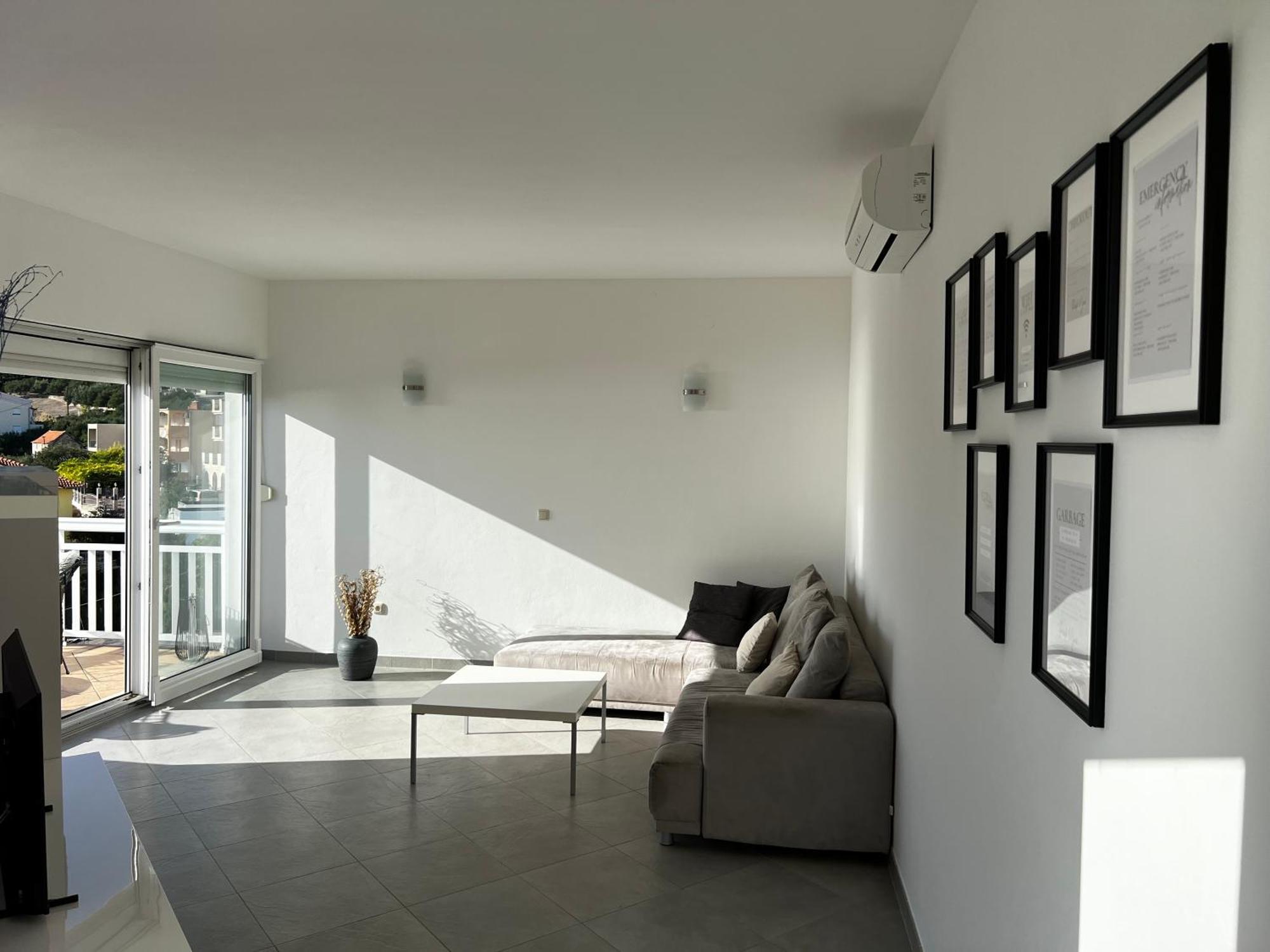 Kavajin Rooms Duće Kültér fotó
