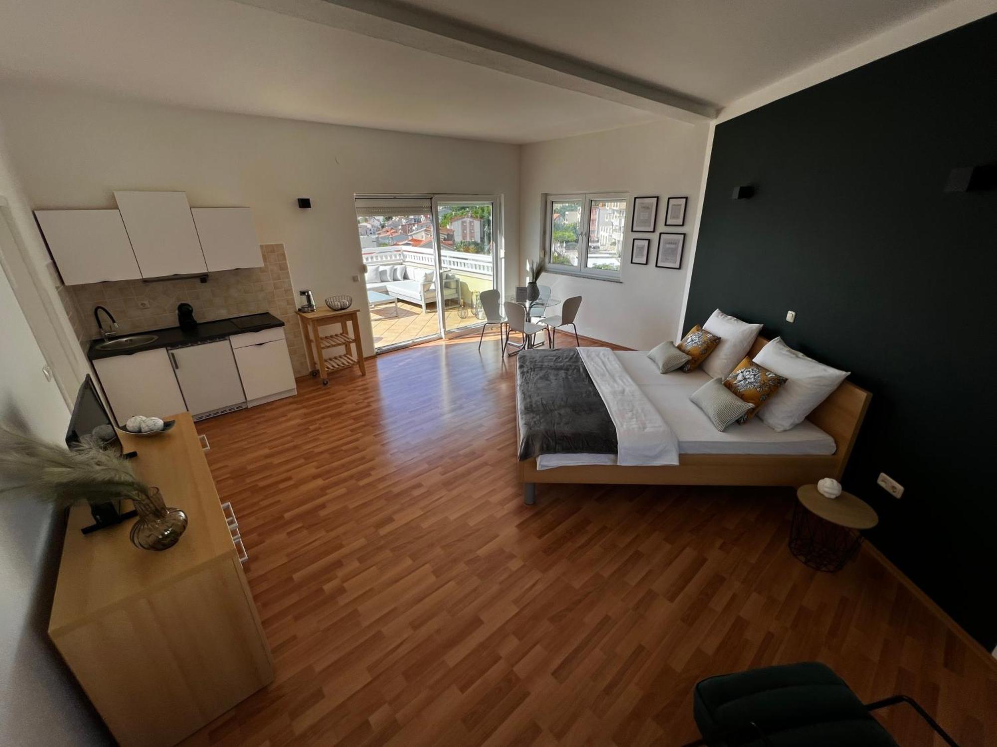 Kavajin Rooms Duće Szoba fotó